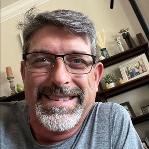 Meet your Posher, Scott